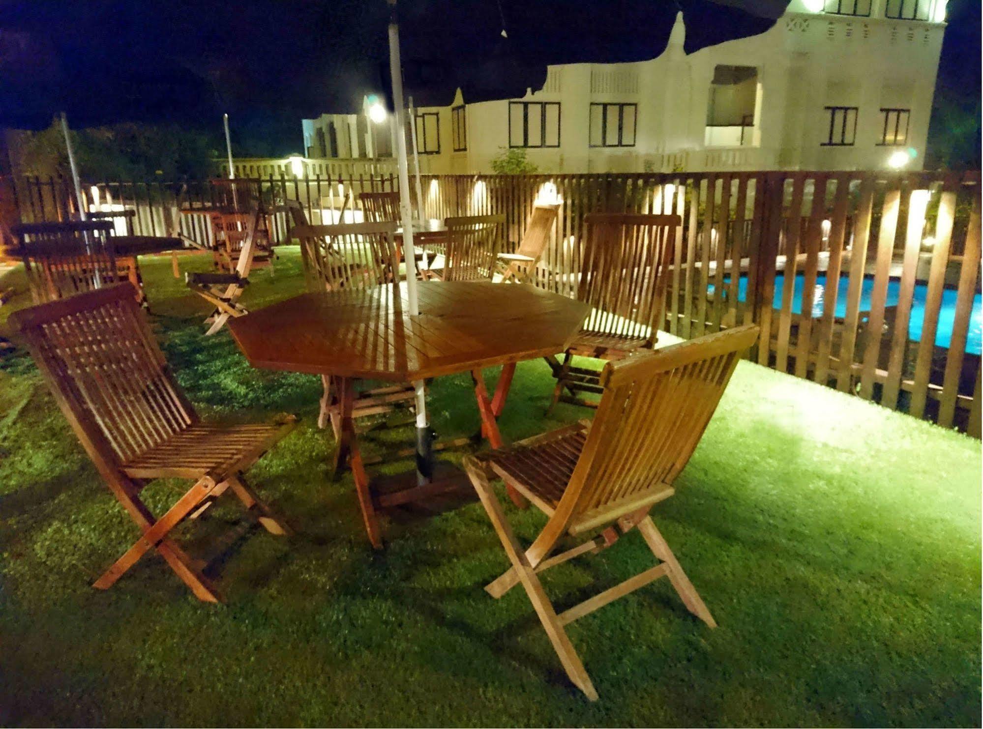 Raintr33 Hotel 新加坡 外观 照片